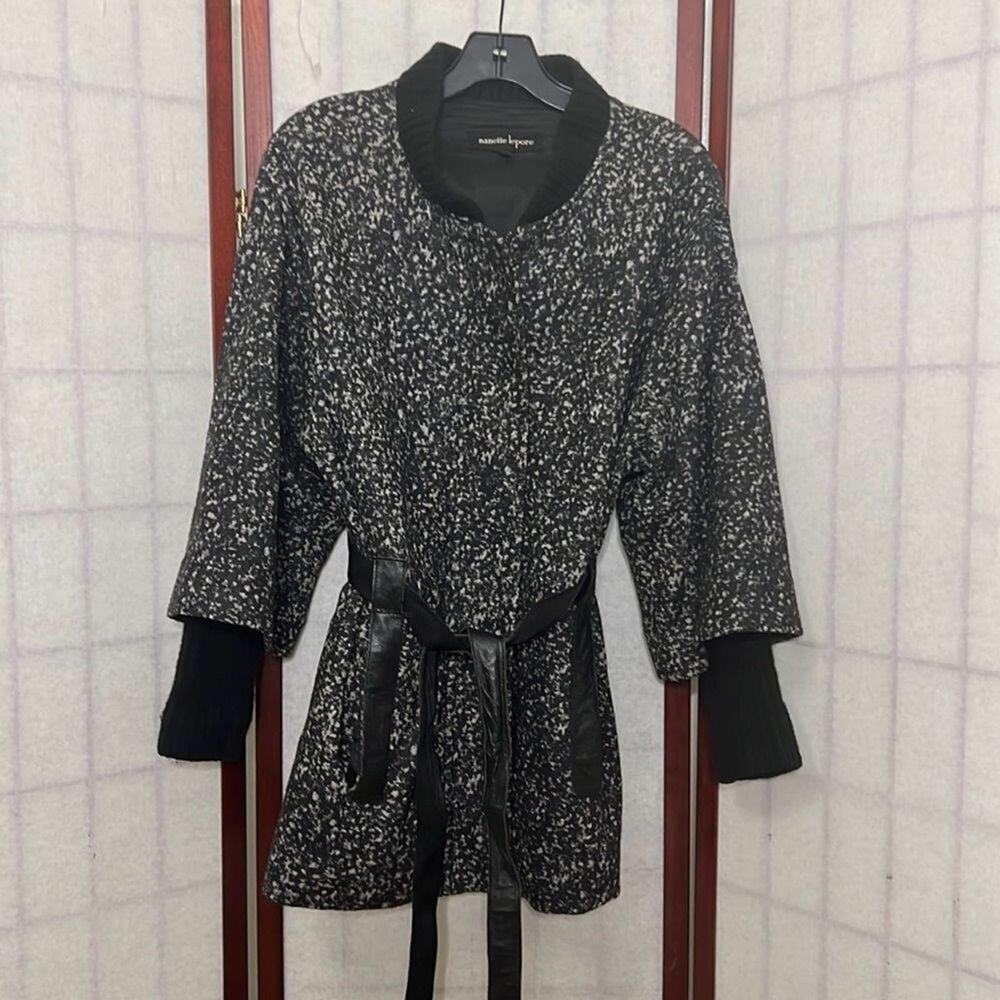 NANETTE LEPORE LEATHER TRIM COAT/JACKET SIZE‎ 6